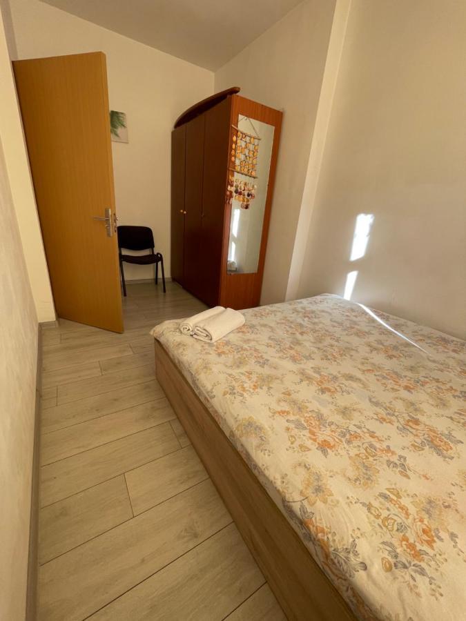 Apartament Piata Amzei 1 Bukarest Eksteriør billede