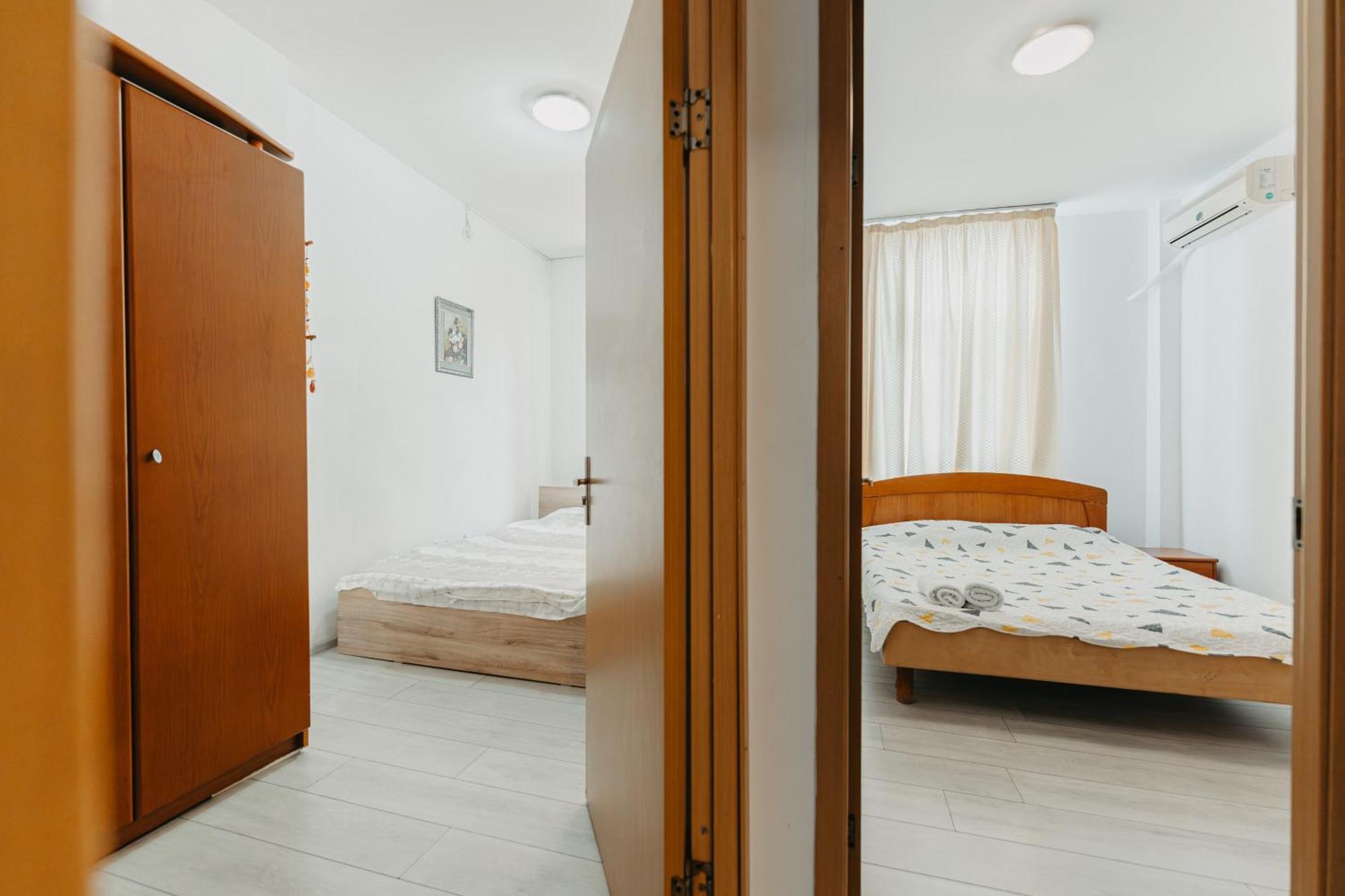 Apartament Piata Amzei 1 Bukarest Eksteriør billede